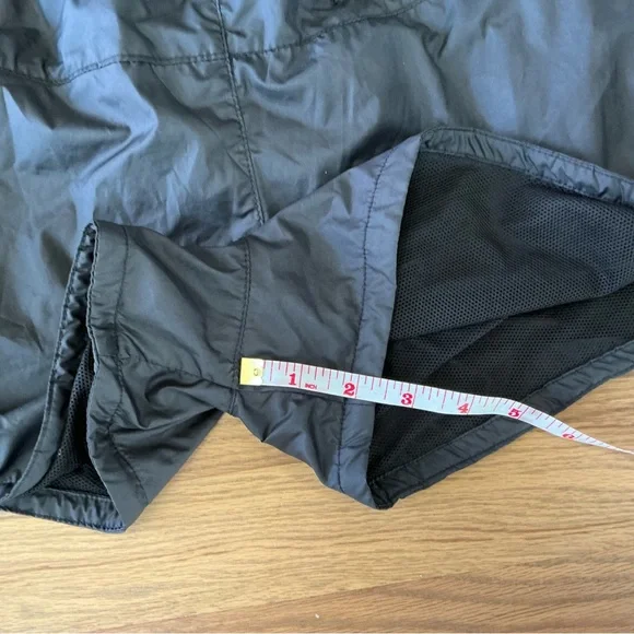 THE NORTH FACE WINDWALL HYDRENALINE Women’s,Med, Mesh Lined Shorts Black - Picture 7 of 8